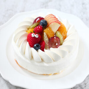 たっぷりフルーツデコレーション-デコレーションケーキ